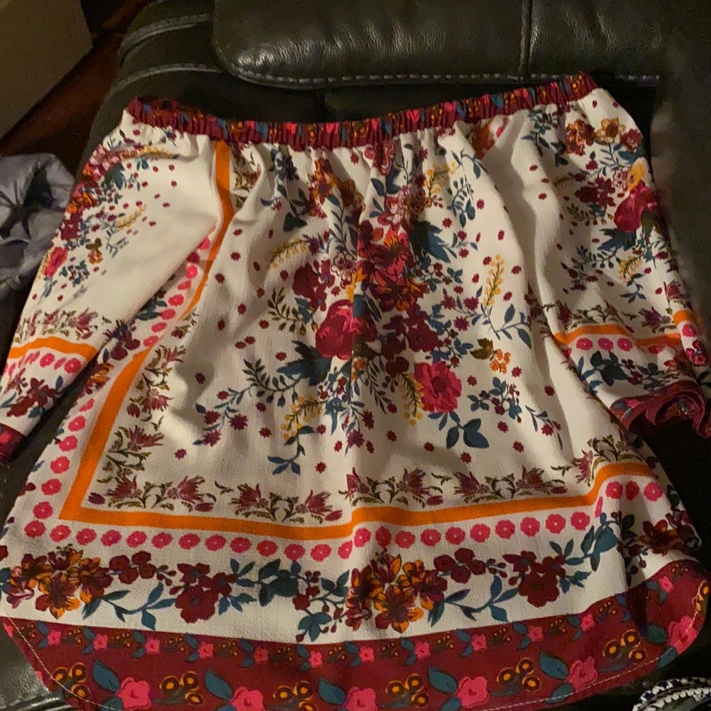 Off the Shoulder Printed Blouse